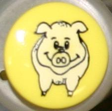 #251203 20mm (3/4 inch) Novelty Button by Dill Yellow Pig