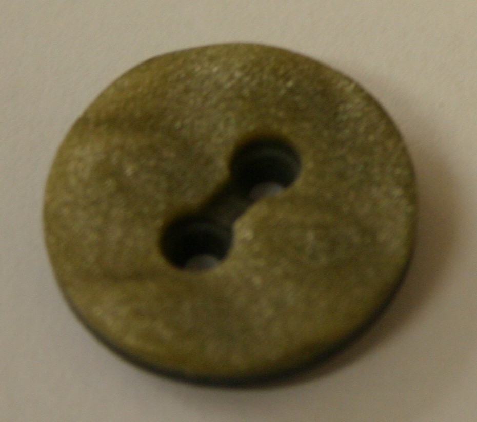 #89005258    3/4  inch (19 mm) Button