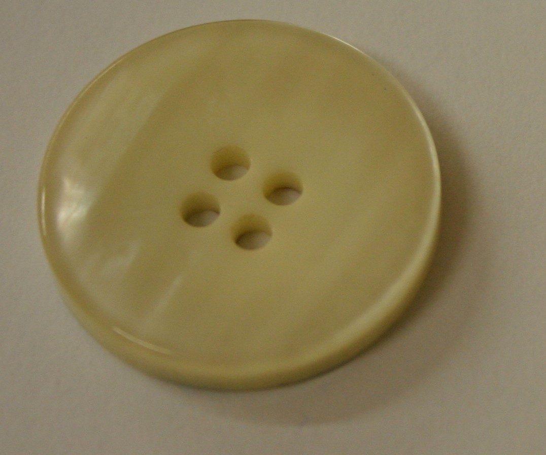 #89005259    7/8  inch (22 mm) Button