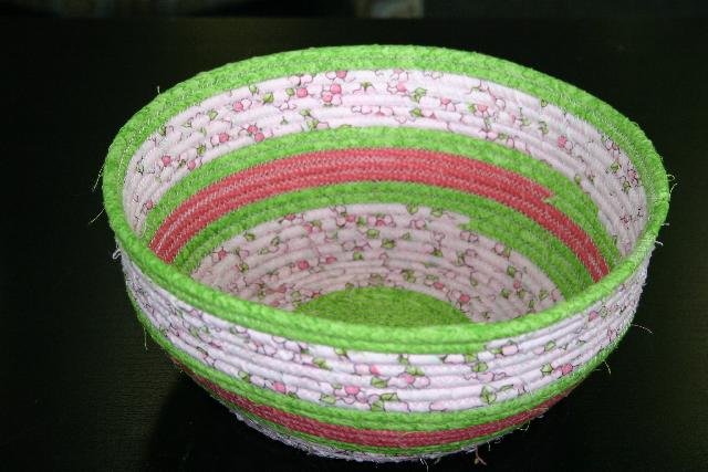 Hand Knit Garment GBowl-087 - Fabric Bowl - 9.5 inches